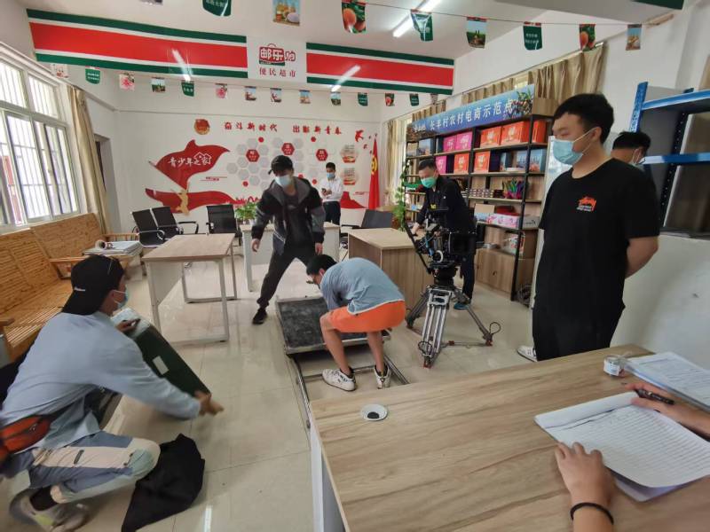 一支视频激活品牌生命力｜鸡泽县产品视频拍摄公司的创意魔法秀